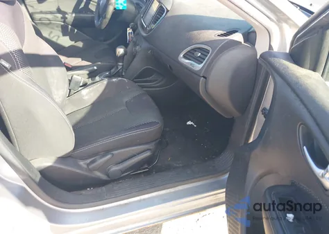 2015 Dodge Dart Sxt из США, поврежденный, VIN 1C3CDFBBXFD228211